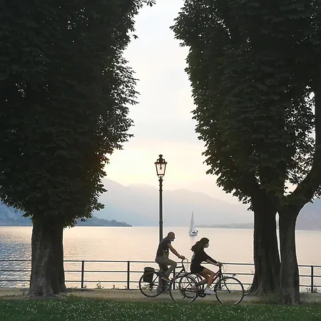 Big Romantic Lake View & Terrace Appartement *