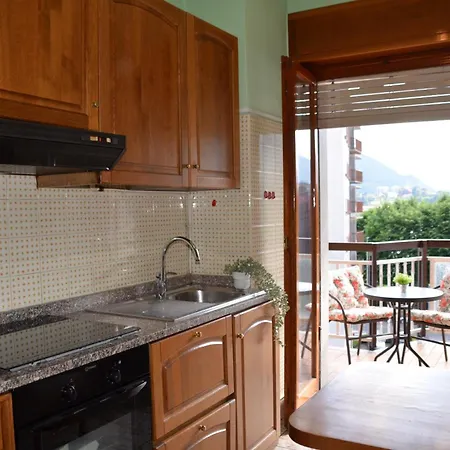 Big Romantic Lake View & Terrace