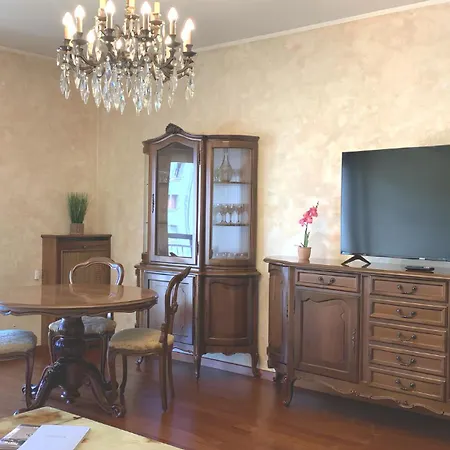 Big Romantic Lake View & Terrace *