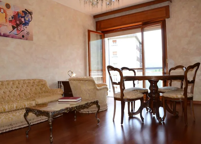 Big Romantic Lake View & Terrace Lecco
