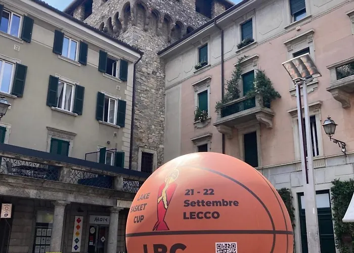 Big Romantic Lake View & Terrace Lecco